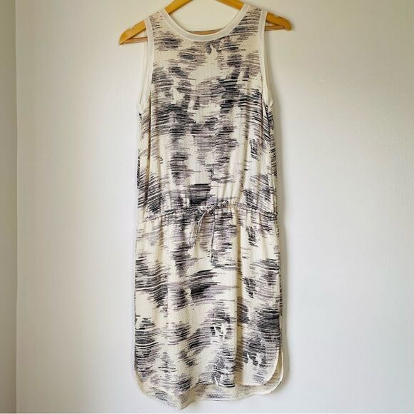 Vince Silk Drawstring Marble georgette silk dress size Small - Picture 2 of 14